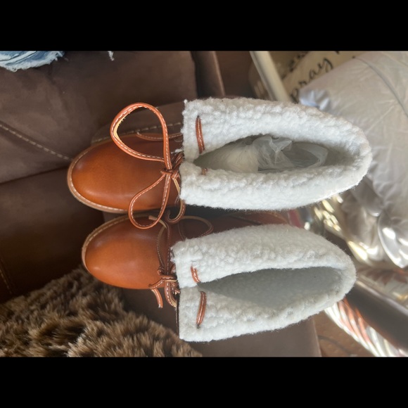 Size5-5.5 cognac bootie - Picture 4 of 10